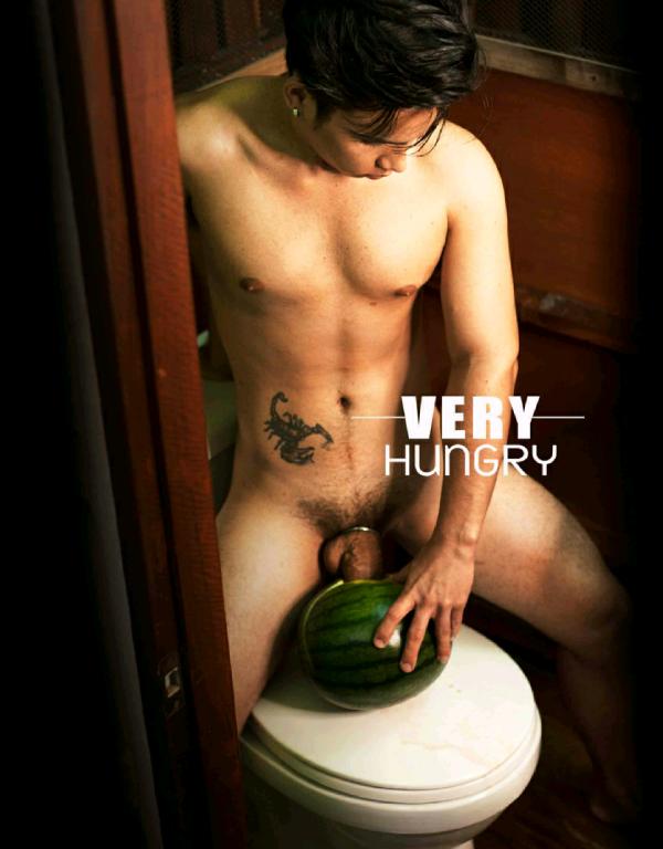 MAN-OMG-7---JOEY-RAINING-BOY